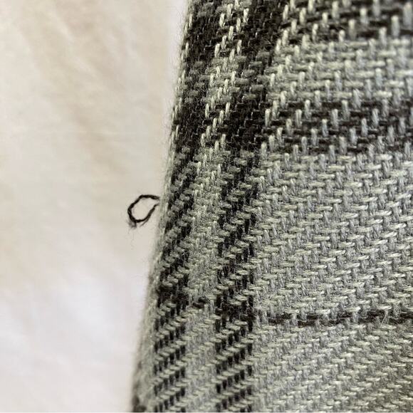 J. Crew Factory black/gray knit plaid A Line mini skirt size 8 - Picture 3 of 13